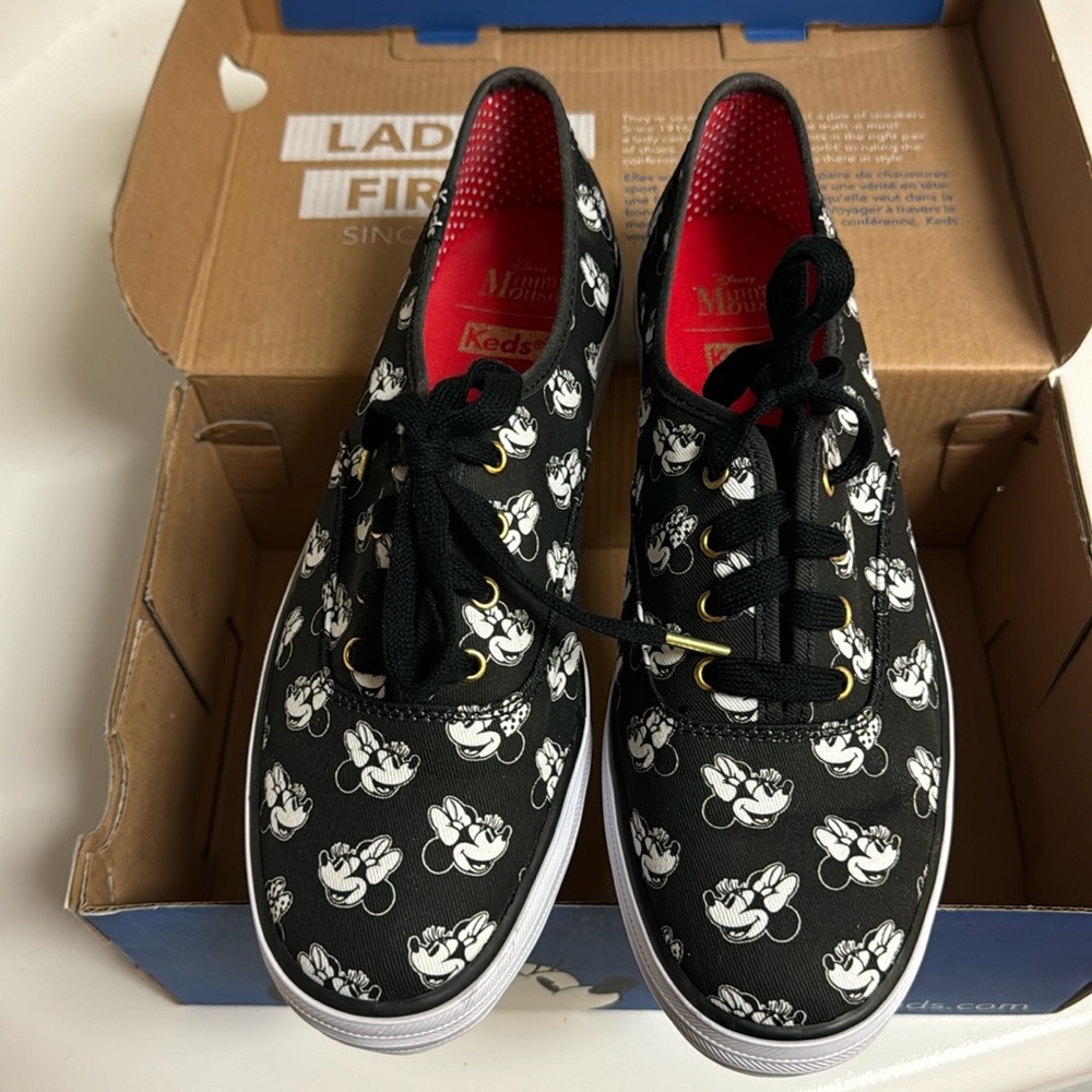 Disney Keds Minnie mouse sneakers